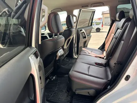 Toyota Land Cruiser Prado 2020 года за 27 000 000 тг. в Атырау – фото 6