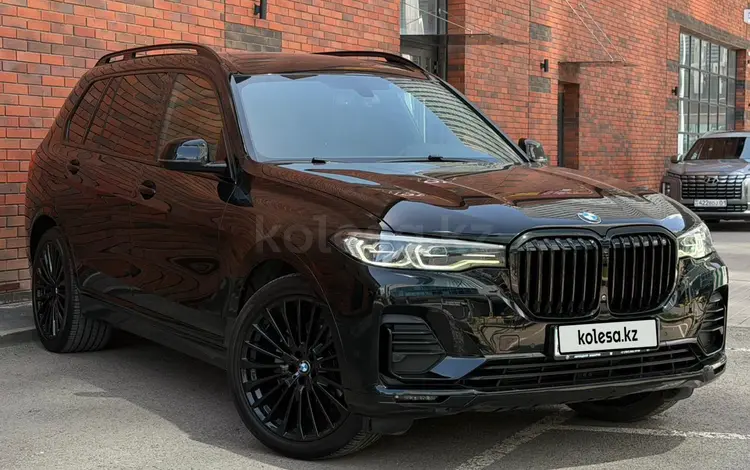 BMW X7 2019 года за 36 000 000 тг. в Астана