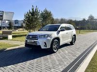 Toyota Highlander 2017 годаүшін17 000 000 тг. в Алматы