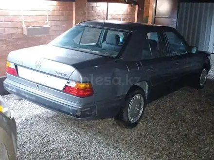 Mercedes-Benz E 300 1990 года за 1 650 000 тг. в Алматы – фото 3