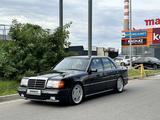 Mercedes-Benz E 320 1994 года за 5 000 000 тг. в Алматы
