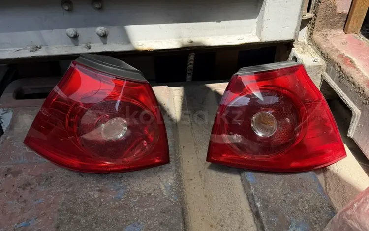 Задний фонари на Volkswagen Golf 5 за 40 000 тг. в Алматы