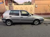 Volkswagen Golf 1995 года за 1 850 000 тг. в Шымкент – фото 4