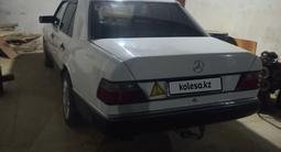 Mercedes-Benz E 300 1989 годаүшін3 000 000 тг. в Актау – фото 5