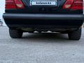 Mercedes-Benz E 240 1998 года за 2 650 000 тг. в Караганда – фото 9