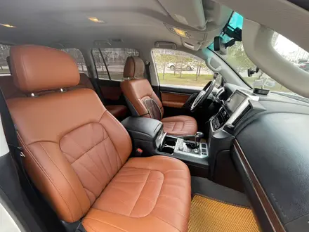 Toyota Land Cruiser 2020 года за 36 000 000 тг. в Астана – фото 5