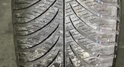 Goodyear Vector 4Seasons за 25 000 тг. в Астана