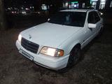 Mercedes-Benz C 200 1996 годаүшін1 150 000 тг. в Астана – фото 4