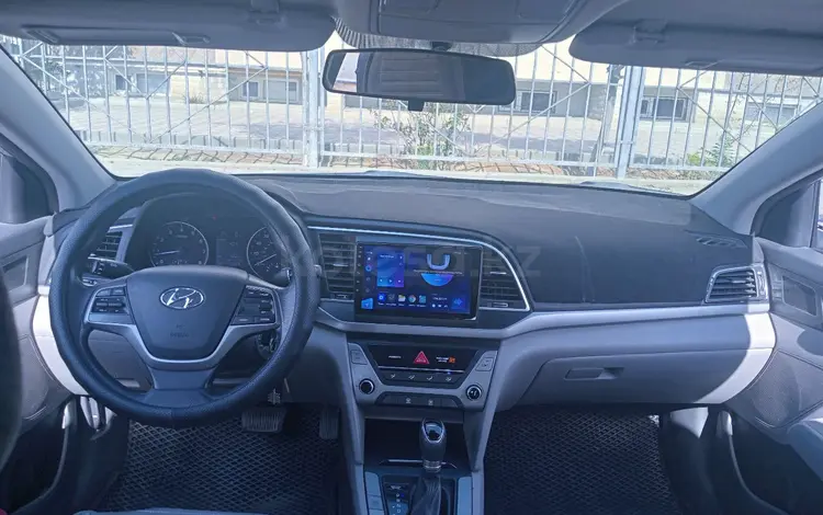 Hyundai Elantra 2017 года за 6 900 000 тг. в Актау