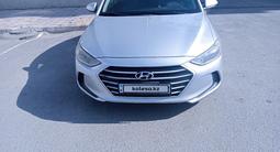 Hyundai Elantra 2017 года за 6 900 000 тг. в Актау – фото 2