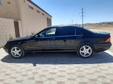 Mercedes-Benz S 320 1999 года за 3 800 000 тг. в Актау – фото 3