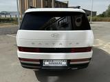 Hyundai Santa Fe 2024 годаүшін18 500 000 тг. в Актобе – фото 5