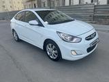 Hyundai Accent 2013 года за 5 450 000 тг. в Актау – фото 2