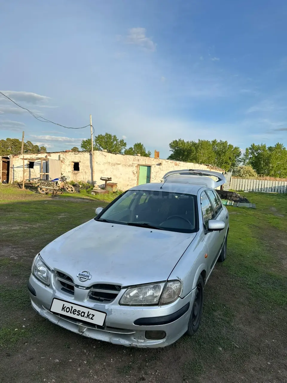 Nissan Almera, 2000