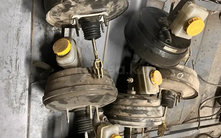 Вакум с главным тормозным цилиндром Subaruүшін15 000 тг. в Шымкент