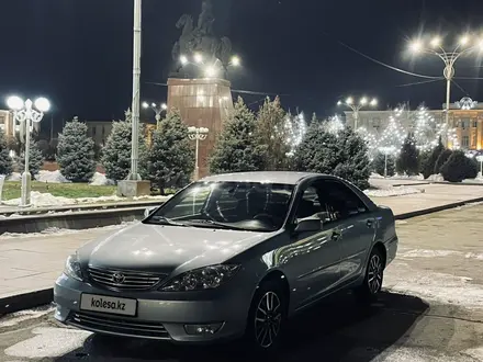 Toyota Camry 2006 года за 5 000 000 тг. в Тараз – фото 2