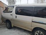 Toyota Hiace 1994 годаүшін2 500 000 тг. в Алтай – фото 4