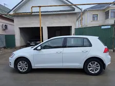Volkswagen Golf, 2015
