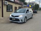 Toyota Sienna 2011 года за 6 500 000 тг. в Актобе
