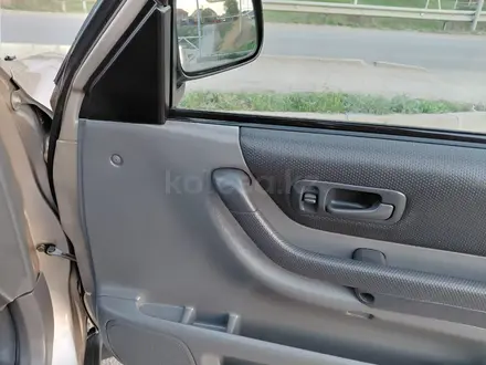 Honda CR-V 2000 года за 5 200 000 тг. в Алматы – фото 61