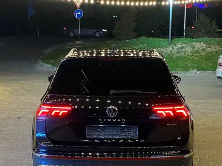 Volkswagen Tiguan 2021 года за 16 000 000 тг. в Шымкент – фото 2