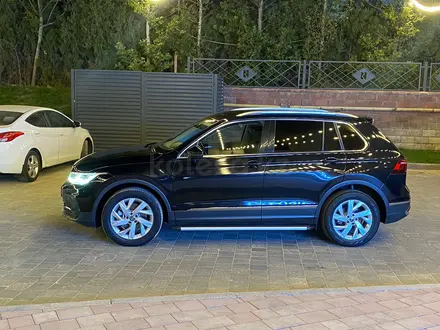 Volkswagen Tiguan 2021 года за 16 000 000 тг. в Шымкент – фото 4