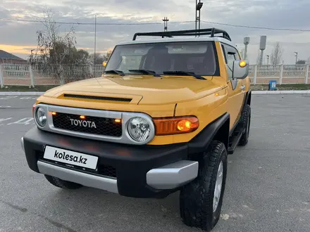 Toyota FJ Cruiser 2006 года за 14 000 000 тг. в Алматы – фото 16