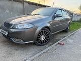 Daewoo Gentra 2014 года за 2 500 000 тг. в Шымкент – фото 4