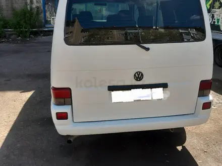 Volkswagen Caravelle 1998 годаүшін4 500 000 тг. в Караганда – фото 2