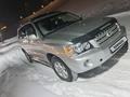 Toyota Highlander 2005 года за 5 900 000 тг. в Семей