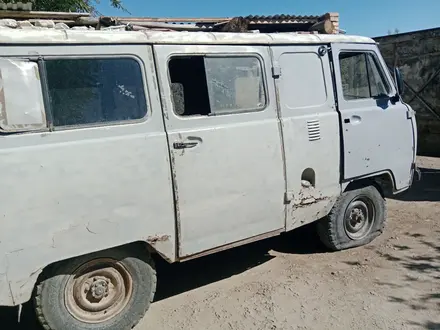 УАЗ Буханка 1999 года за 600 000 тг. в Приозерск – фото 4