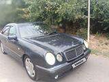 Mercedes-Benz E 320 1996 года за 2 400 000 тг. в Тараз – фото 3