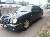 Mercedes-Benz E 320 1996 года за 2 400 000 тг. в Тараз – фото 4