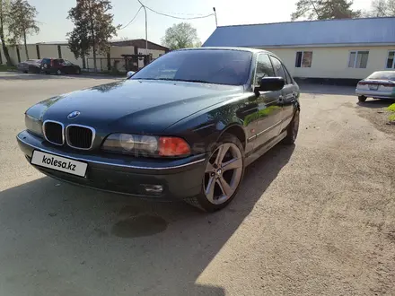 BMW 528 1998 года за 2 300 000 тг. в Алматы – фото 3
