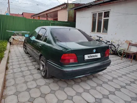 BMW 528 1998 года за 2 300 000 тг. в Алматы – фото 9