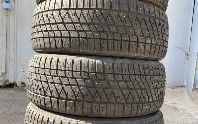 225/55/18 комплект бу кумхо за 100 000 тг. в Алматы