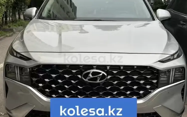 Hyundai Santa Fe 2022 года за 17 500 000 тг. в Алматы