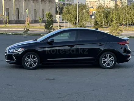 Hyundai Elantra 2016 года за 5 000 000 тг. в Уральск – фото 3