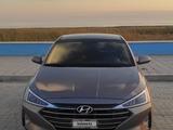 Hyundai Elantra 2019 года за 6 800 000 тг. в Актау – фото 2