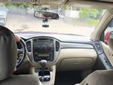 Toyota Highlander 2001 года за 4 400 000 тг. в Алматы – фото 5
