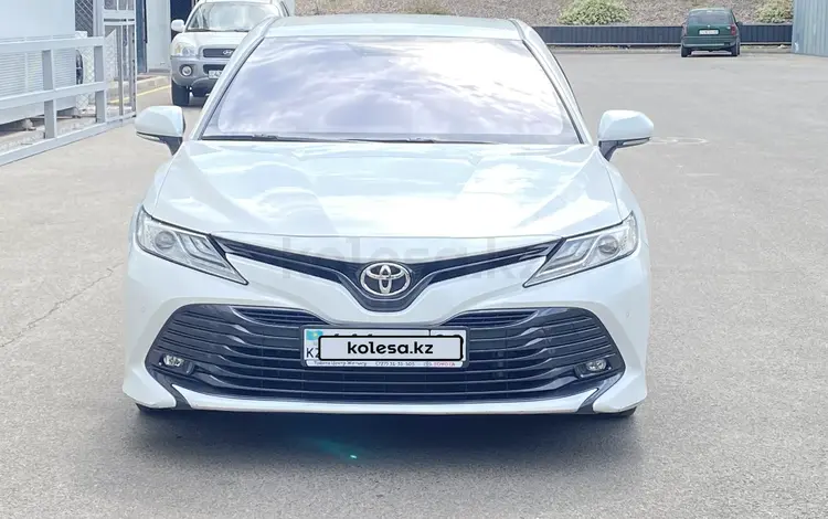 Toyota Camry 2021 годаfor13 300 000 тг. в Алматы