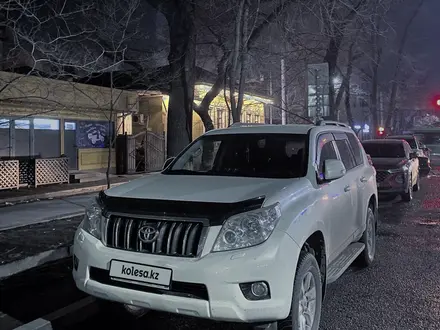 Toyota Land Cruiser Prado 2012 года за 16 000 000 тг. в Алматы