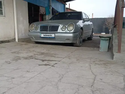 Mercedes-Benz E 320 1996 года за 4 000 000 тг. в Астана – фото 4