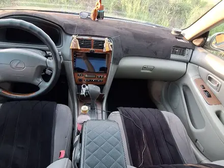 Lexus ES 300 2001 года за 4 300 000 тг. в Астана – фото 4