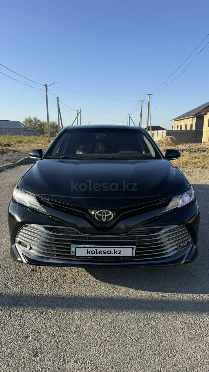 Toyota Camry, 2017