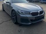 BMW 530 2022 года за 32 000 000 тг. в Алматы – фото 3