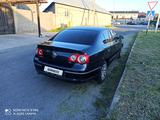 Volkswagen Passat 2007 года за 2 800 000 тг. в Шымкент – фото 3