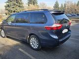 Toyota Sienna 2015 года за 15 000 000 тг. в Алматы – фото 2