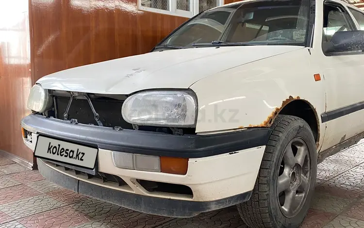 Volkswagen Golf 1992 года за 600 000 тг. в Алматы