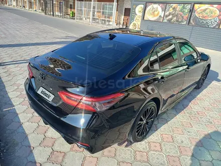 Toyota Camry 2019 года за 10 000 000 тг. в Актау – фото 2